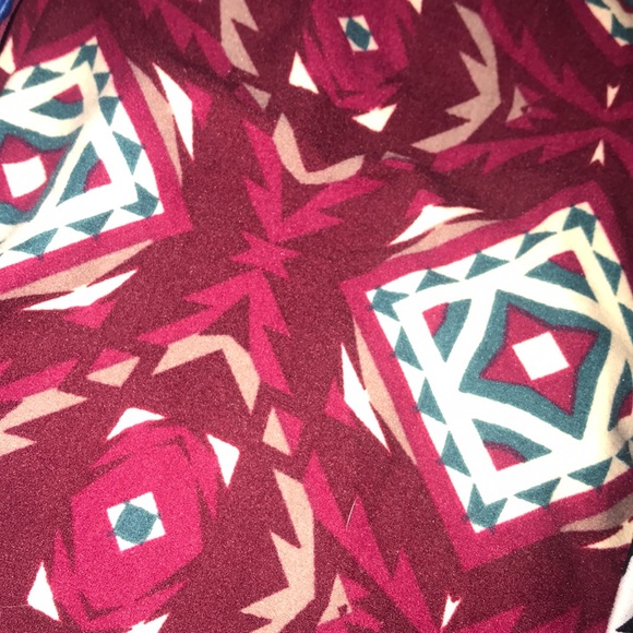 Bundle of LulaRoe Leggings! - Picture 3 of 4